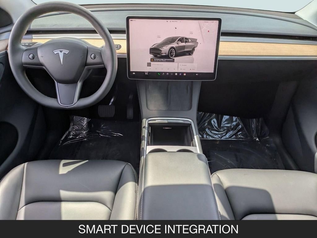 Used 2024 Tesla Model Y Long Range image 13