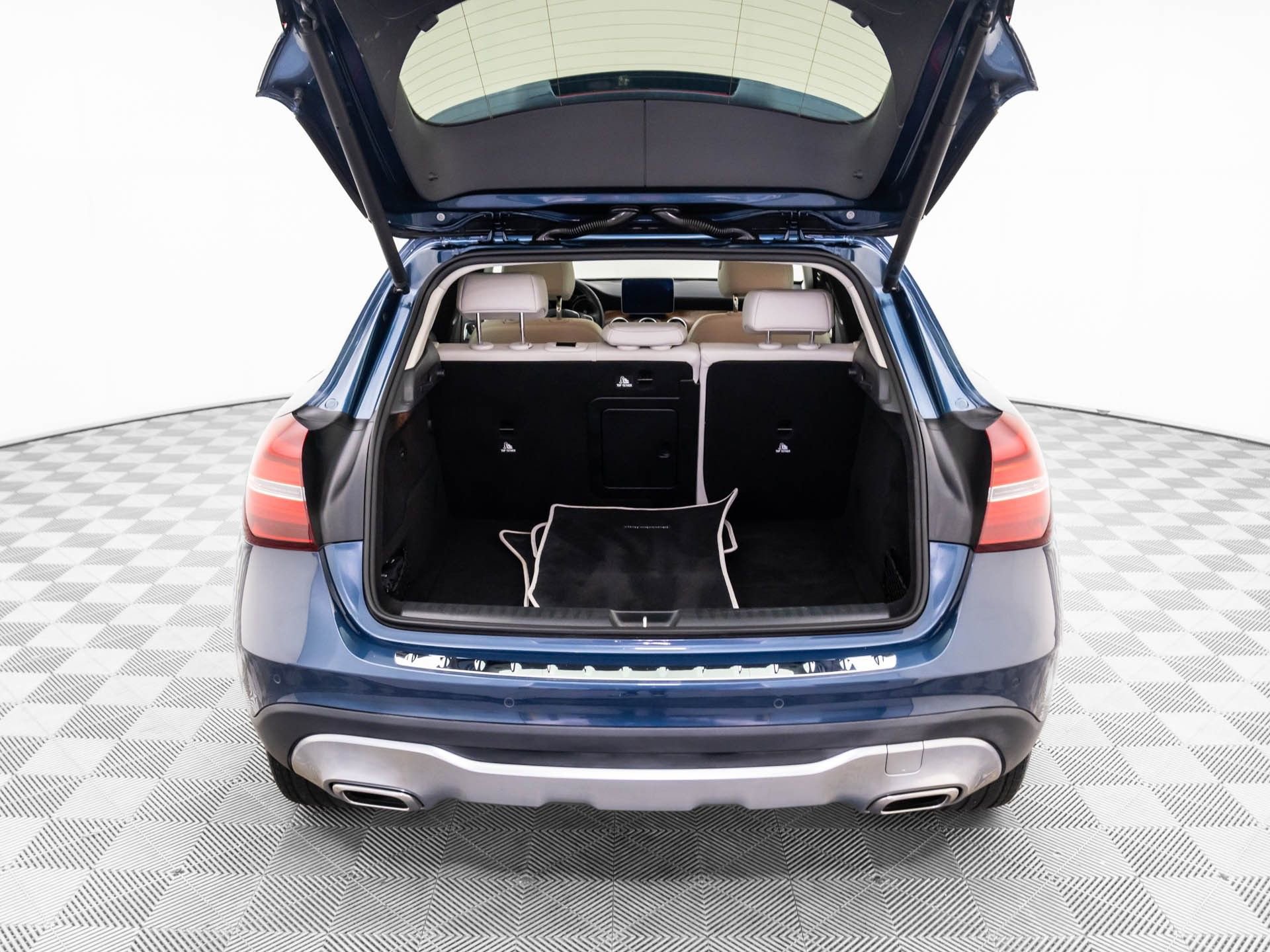 Used 2019 Mercedes-Benz GLA 250 GLA 250 image 29