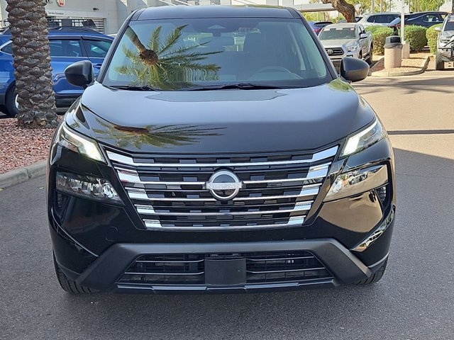 Certified 2026 Nissan Rogue S FWD image 2