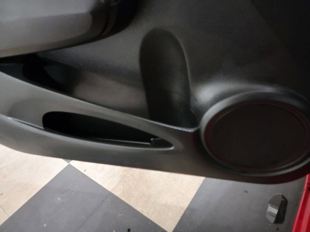 Used 2010 Honda Fit image 12