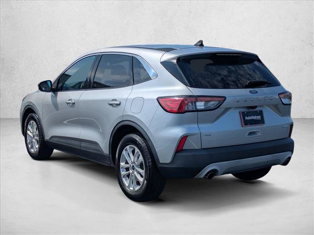 Certified 2020 Ford Escape SE FWD image 8