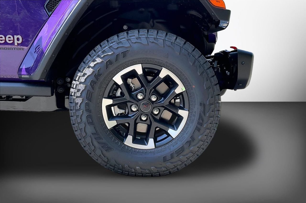 New 2026 Jeep Gladiator Rubicon AWD/4WD image 32