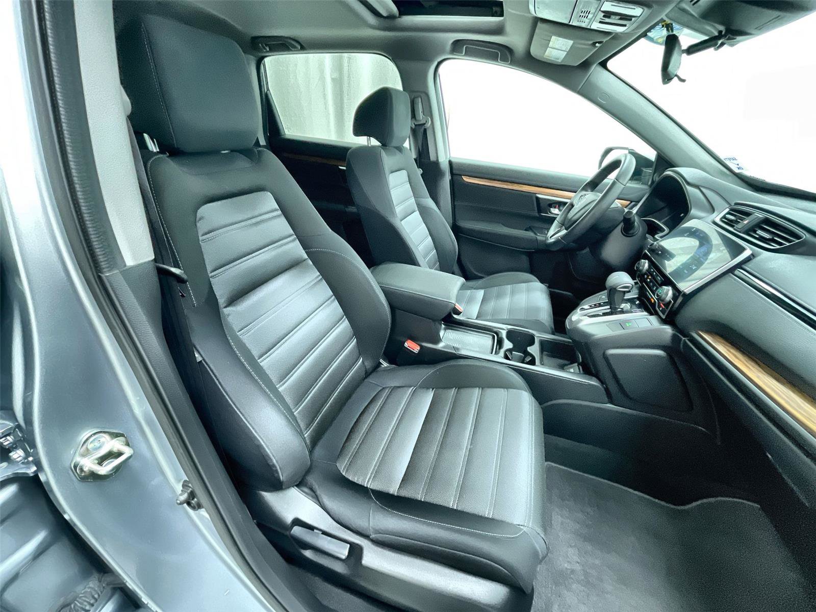 Used 2019 Honda CR-V EX image 31