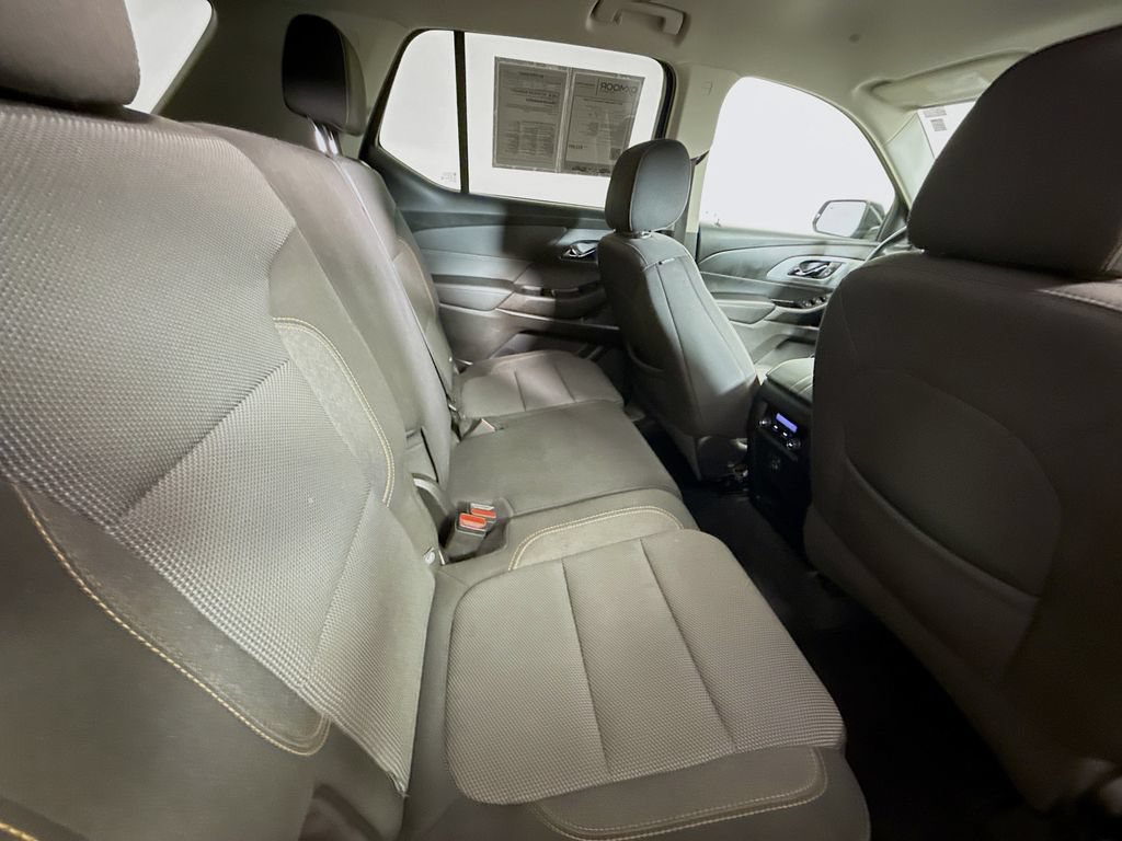 Used 2021 Chevrolet Traverse LT AWD/4WD image 30