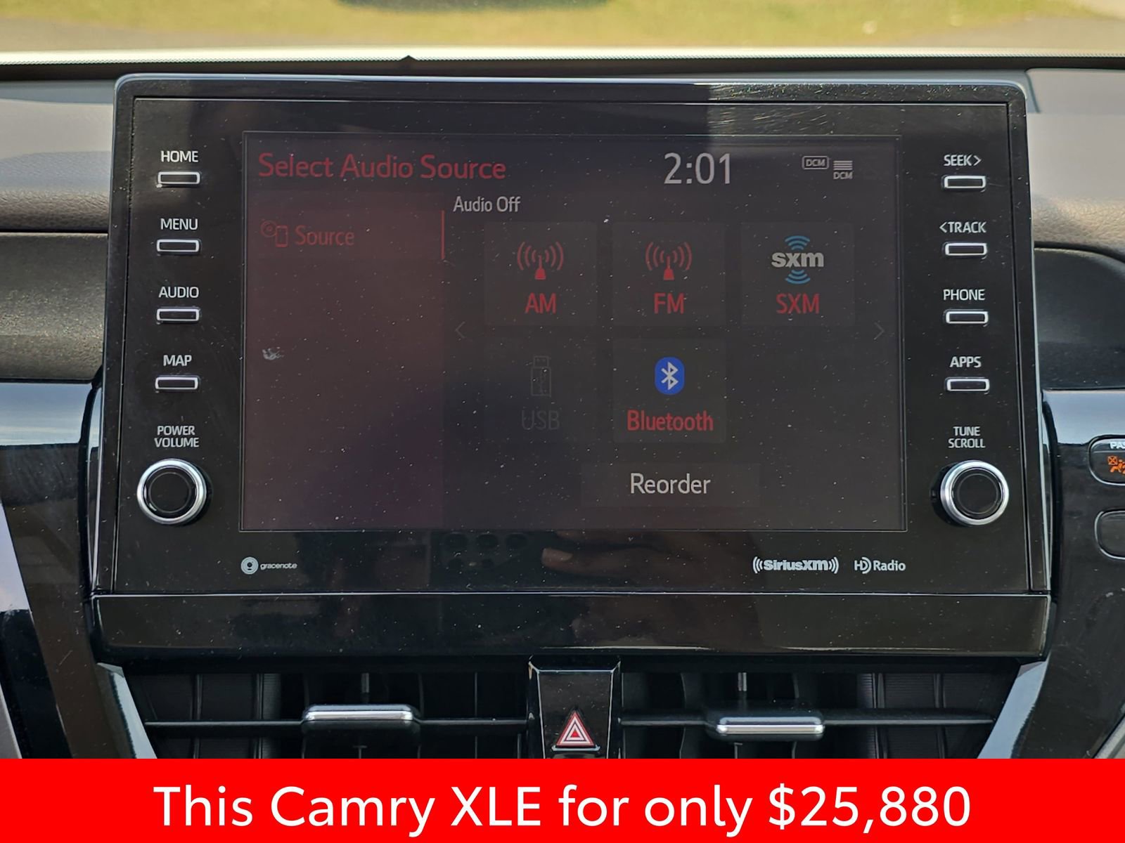 Used 2024 Toyota Camry XLE image 28