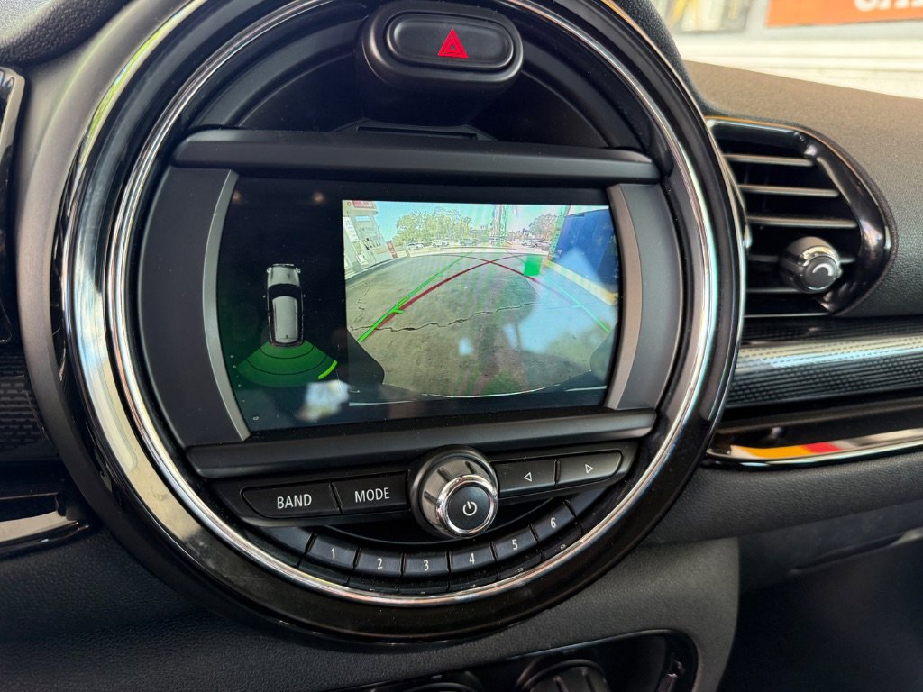 Used 2019 MINI Cooper Clubman ALL4 AWD/4WD image 22