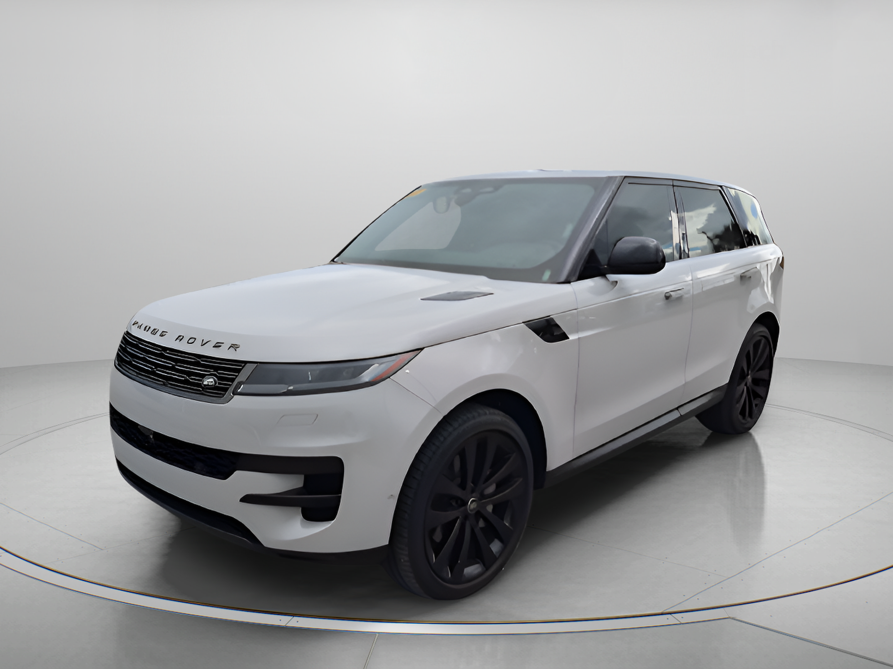 Used 2025 Land Rover Range Rover Sport SE