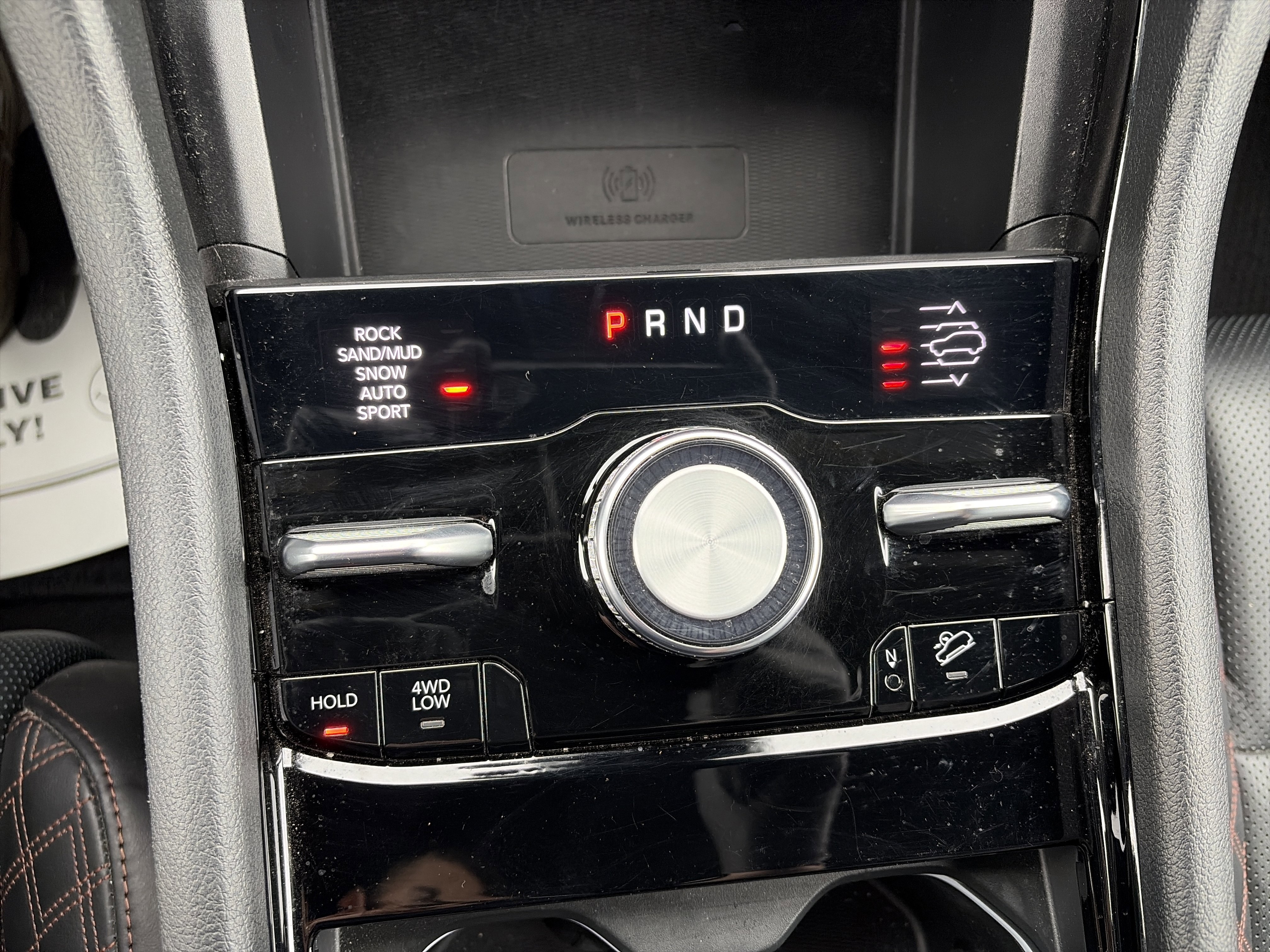 Used 2024 Jeep Grand Cherokee L Summit w/ Advanced Protech Group IV AWD/4WD image 18