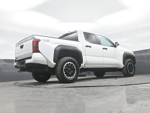 Used 2024 Toyota Tacoma TRD Off-Road image 24