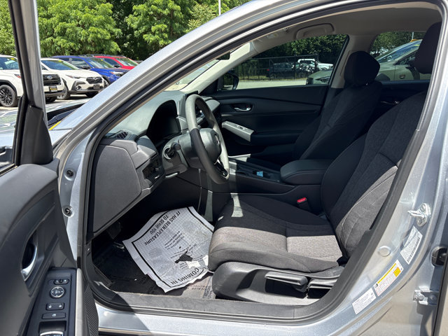 Used 2025 Honda Accord LX image 30