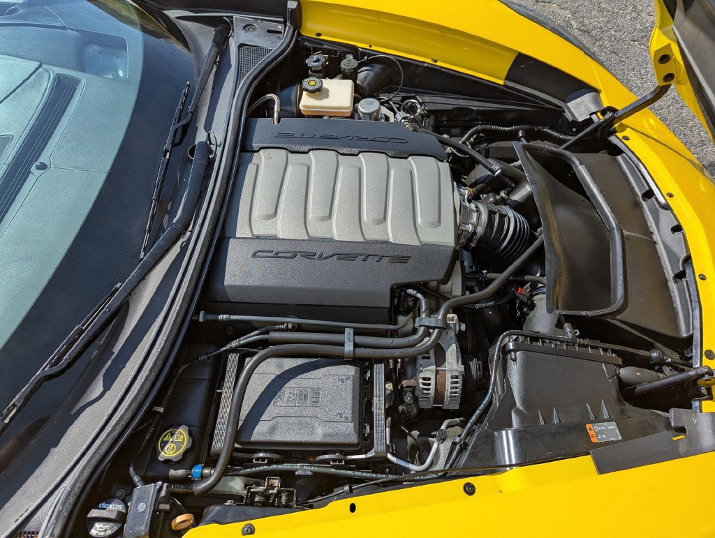 Used 2015 Chevrolet Corvette Stingray Convertible w/ 2LT Preferred Equipment Group RWD image 46