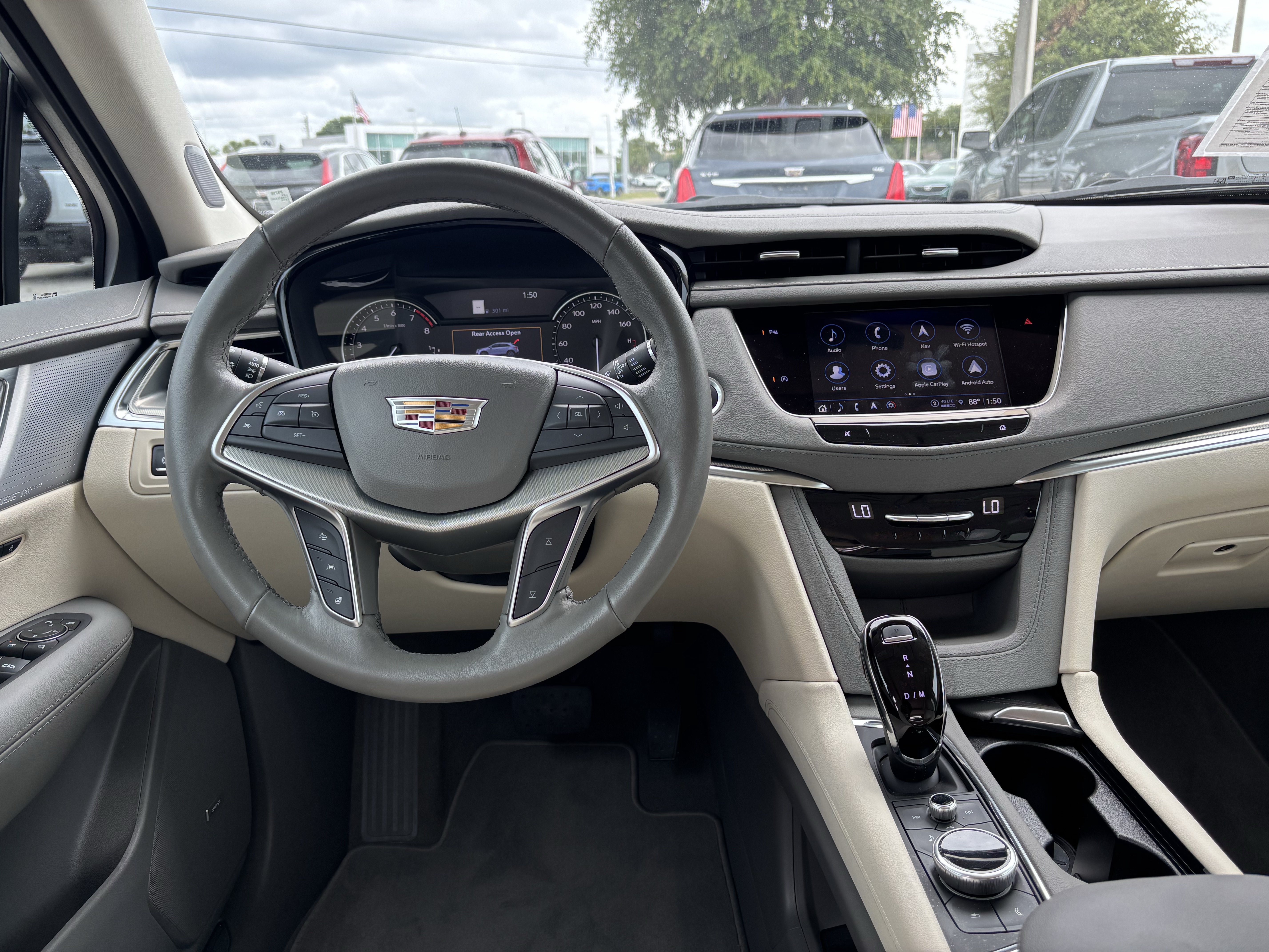 Certified 2024 Cadillac XT5 Premium Luxury FWD image 32