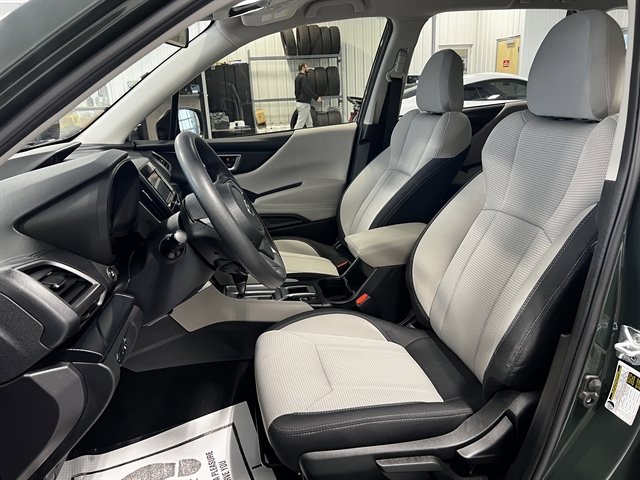 Used 2024 Subaru Forester image 11