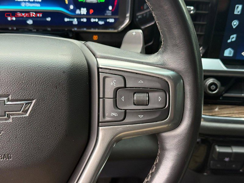 Used 2023 Chevrolet Silverado 1500 RST w/ Convenience Package II AWD/4WD image 24
