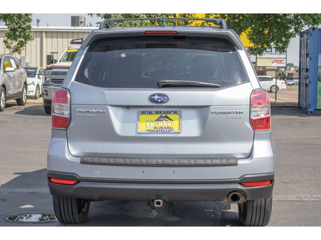 Used 2015 Subaru Forester 2.5i Touring w/ Popular Package #2 AWD/4WD image 4