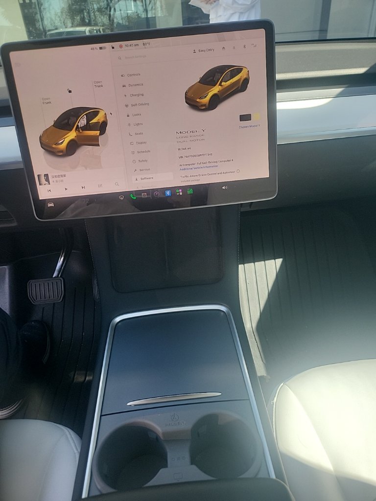 Used 2023 Tesla Model Y Long Range AWD/4WD image 10