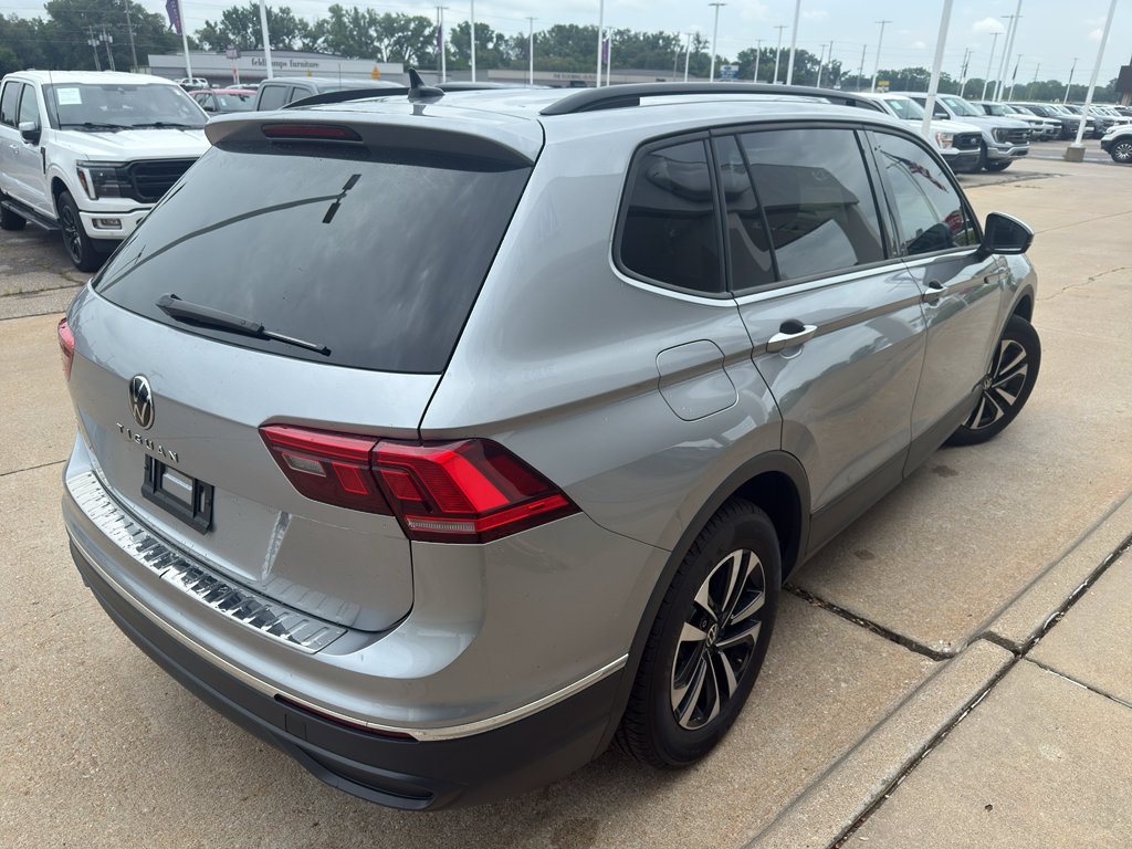 Used 2024 Volkswagen Tiguan S FWD image 6
