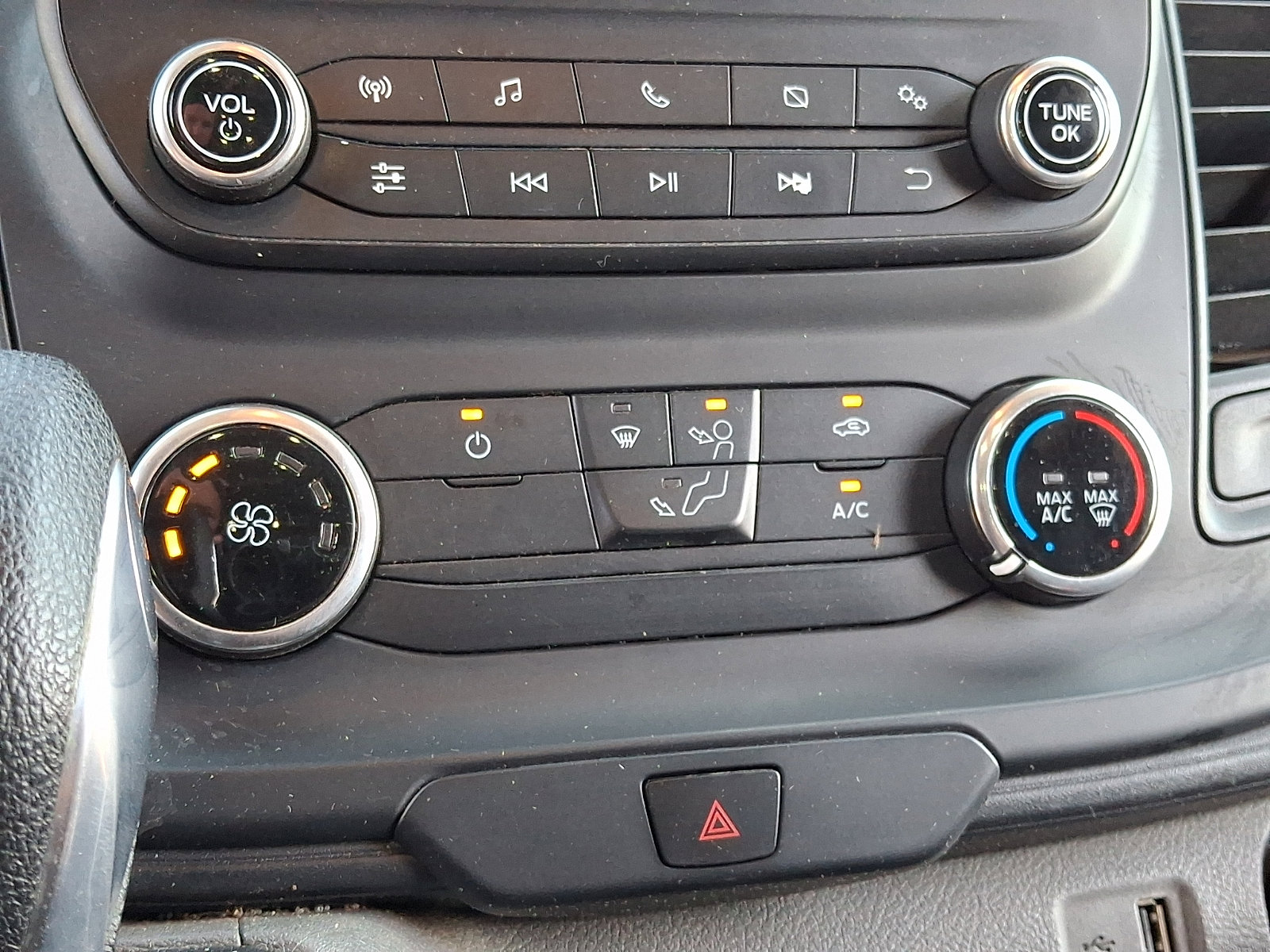 Used 2020 Ford Transit 350 148 High Roof Extended w/ Load Area Protection Package RWD image 18