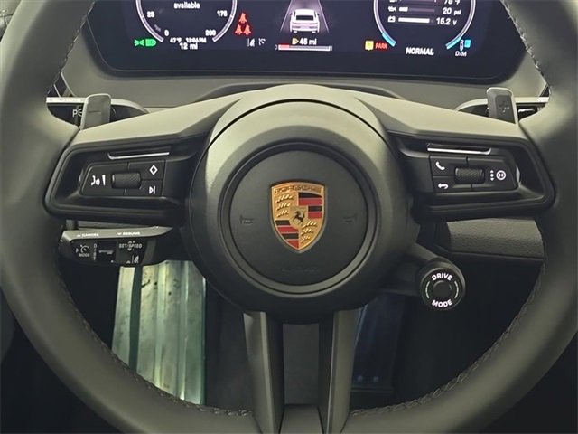 New 2026 Porsche Panamera 4 image 27