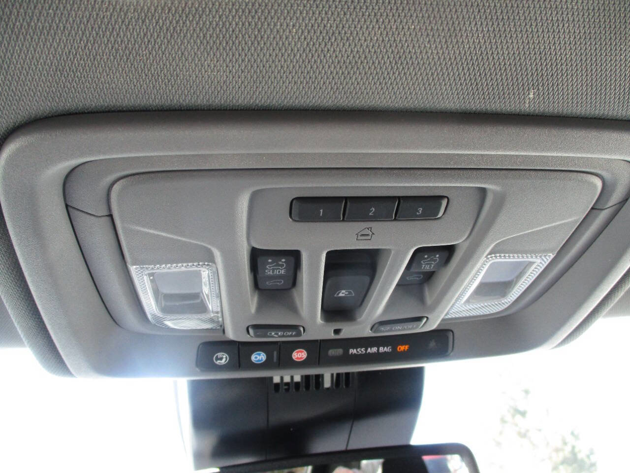 Used 2023 Chevrolet Silverado 1500 LTZ image 29