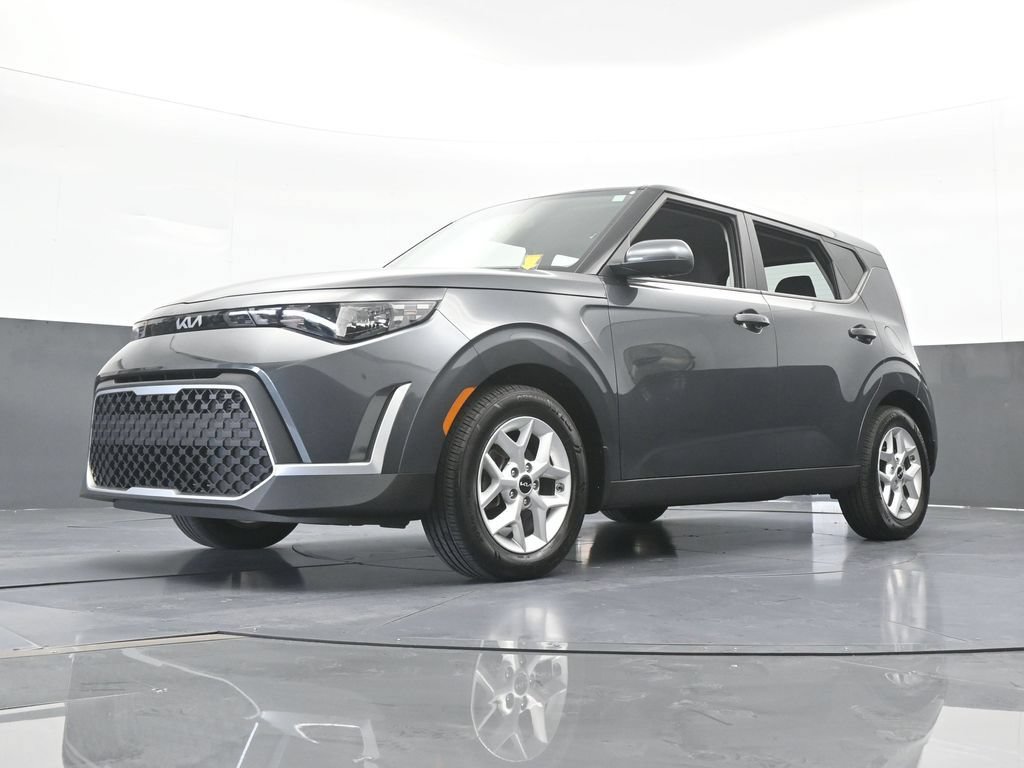 Used 2024 Kia Soul S FWD image 52