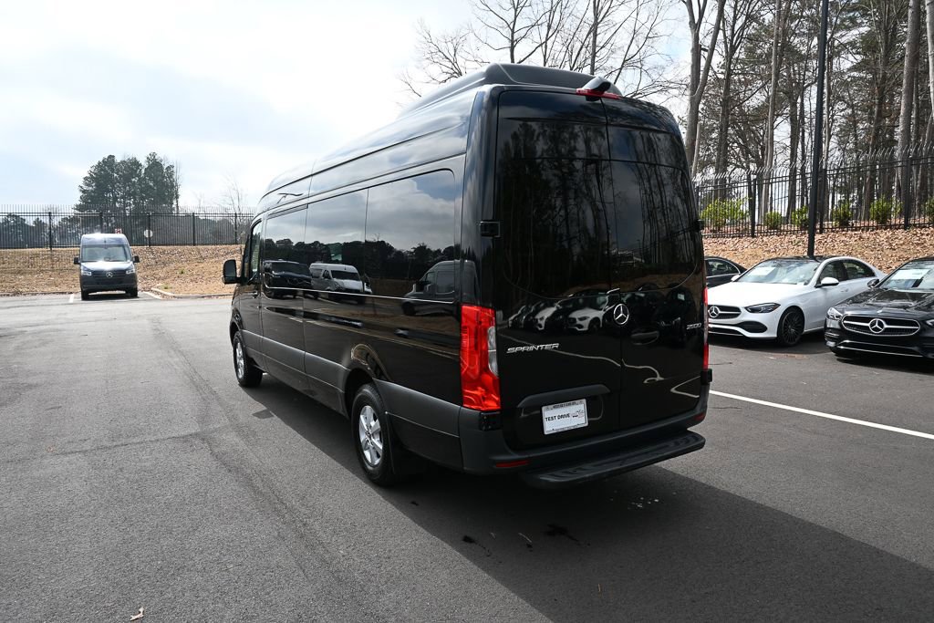 Used 2023 Mercedes-Benz Sprinter 2500 image 4