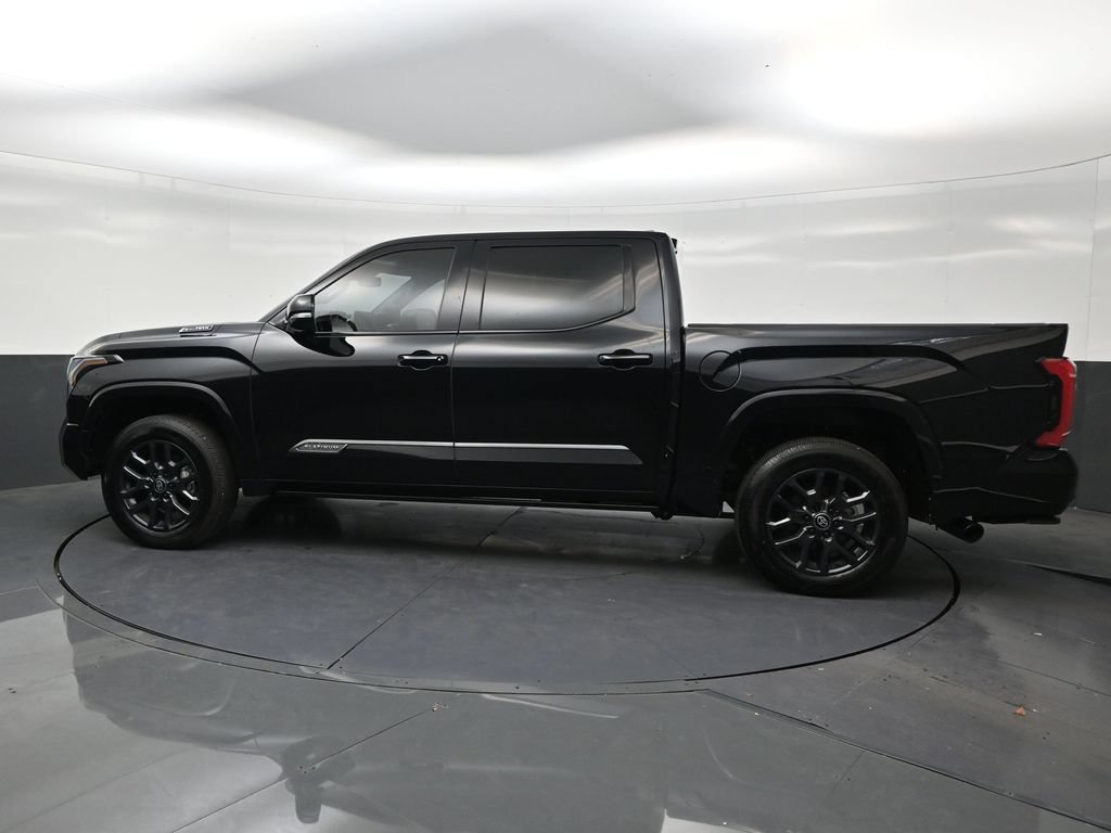 Used 2025 Toyota Tundra Platinum AWD/4WD image 2