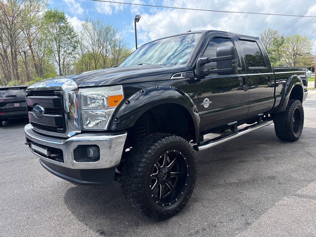 Used 2015 Ford F250 Lariat w/ Lariat Ultimate Package AWD/4WD image 3