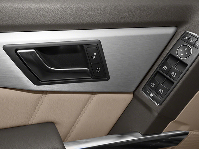 Used 2013 Mercedes-Benz GLK 350 4MATIC image 19