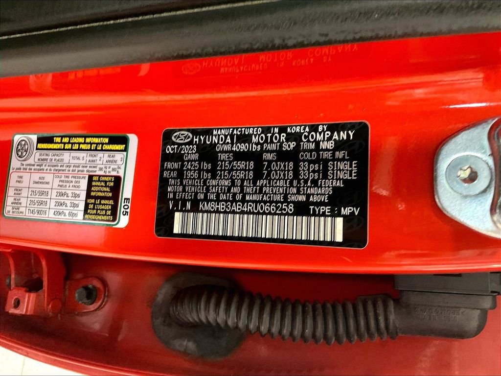 Used 2024 Hyundai Kona SEL FWD image 35