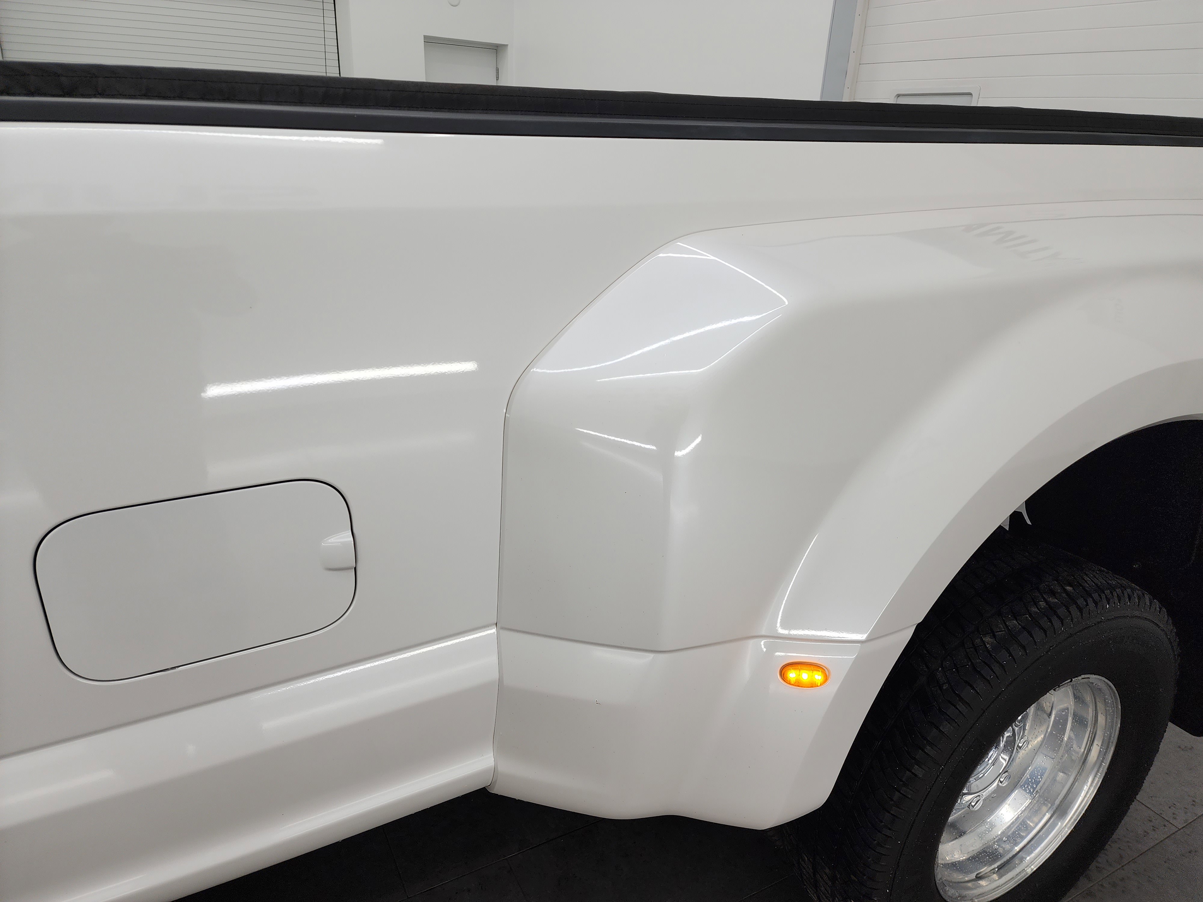 Used 2019 Ford F350 Lariat w/ Lariat Ultimate Package image 36