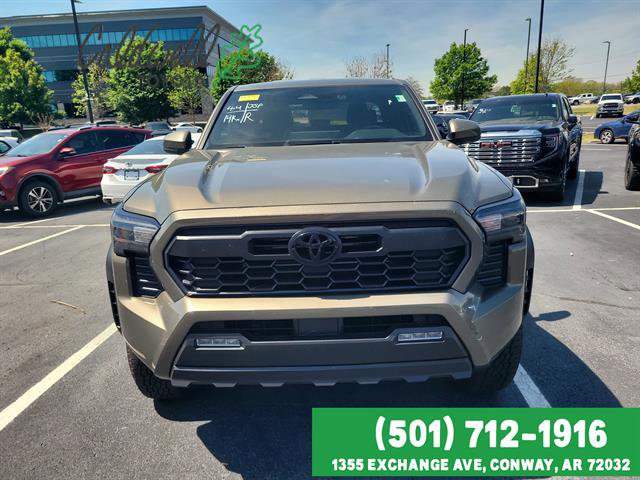 Certified 2024 Toyota Tacoma TRD Off-Road AWD/4WD image 33