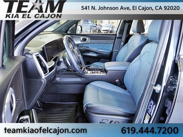 Certified 2025 Kia Sorento SX Prestige AWD/4WD image 14