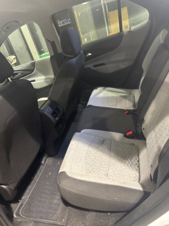 Used 2023 Chevrolet Equinox LS w/ LS Convenience Package image 41