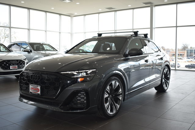 Certified 2025 Audi Q8 Premium Plus w/ Premium Plus Package AWD/4WD image 5