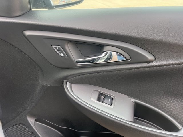 Used 2024 Chevrolet Malibu LT image 46