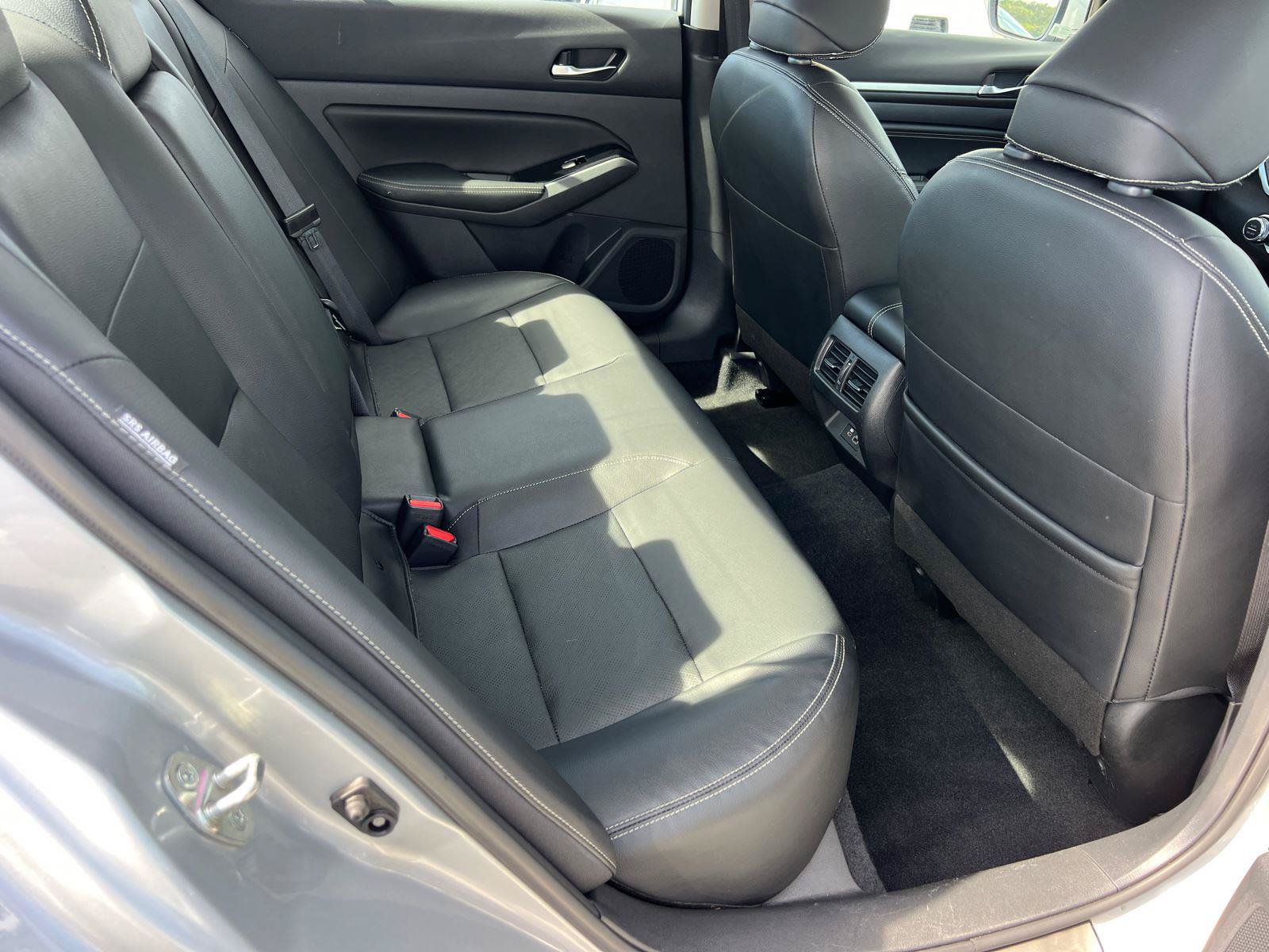 Used 2023 Nissan Altima 2.5 SL AWD/4WD image 15