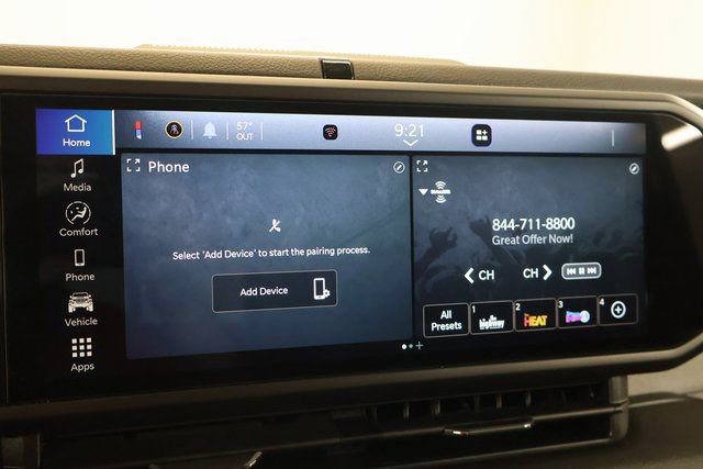 Used 2025 Jeep Wrangler Sport image 19