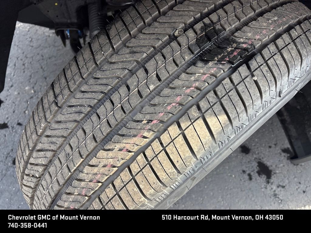 New 2026 GMC Sierra 1500 SLT image 25