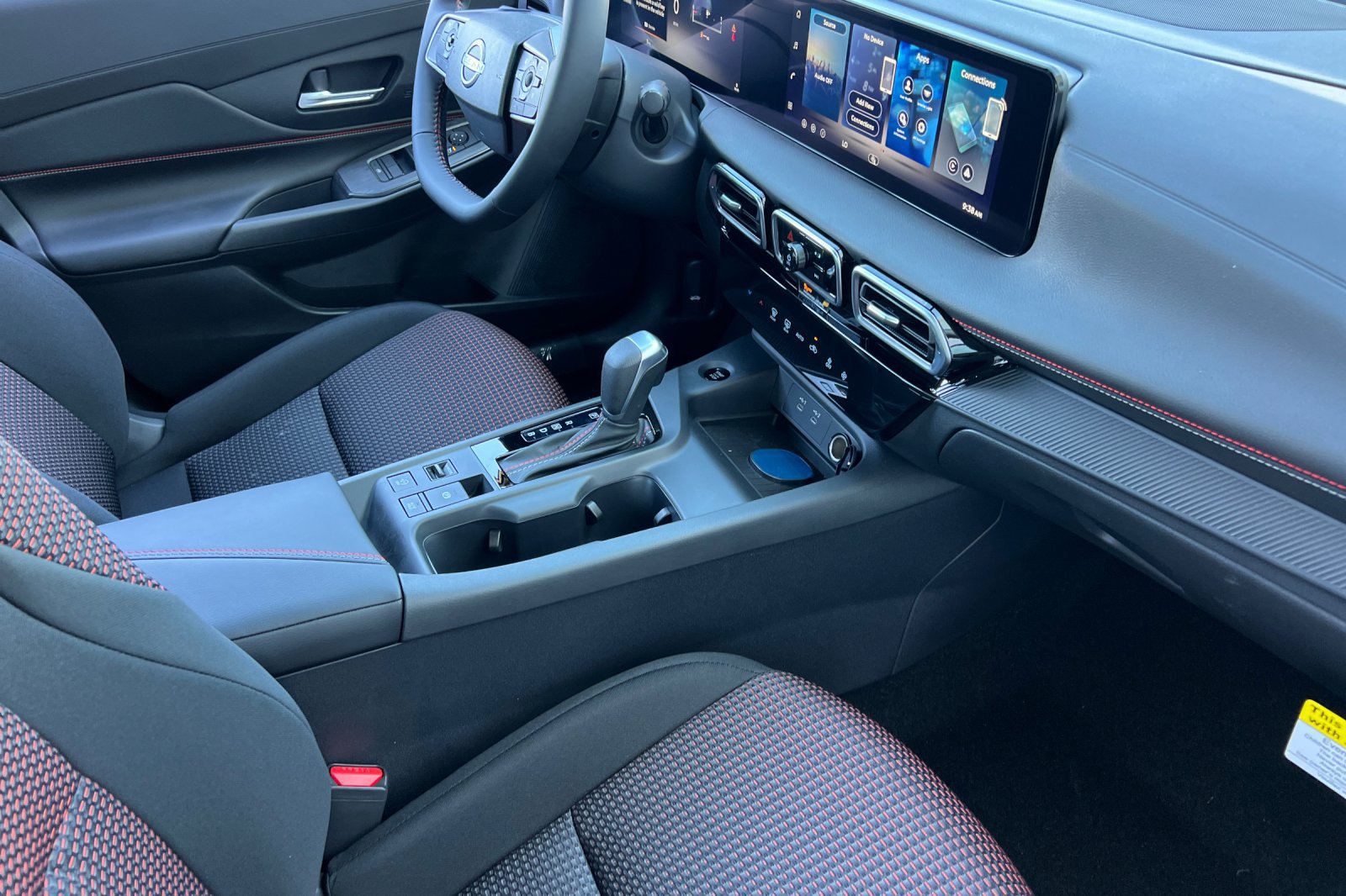 New 2027 Nissan Sentra SR w/ Floor Mat Package FWD image 12