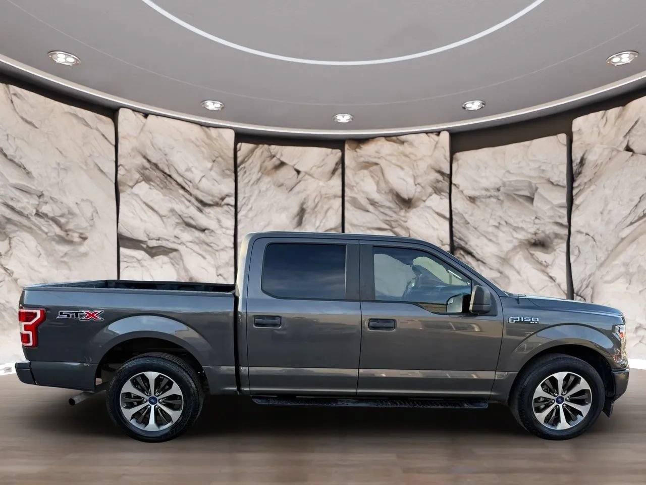 Used 2019 Ford F150 XL w/ Equipment Group 101A Mid RWD image 7