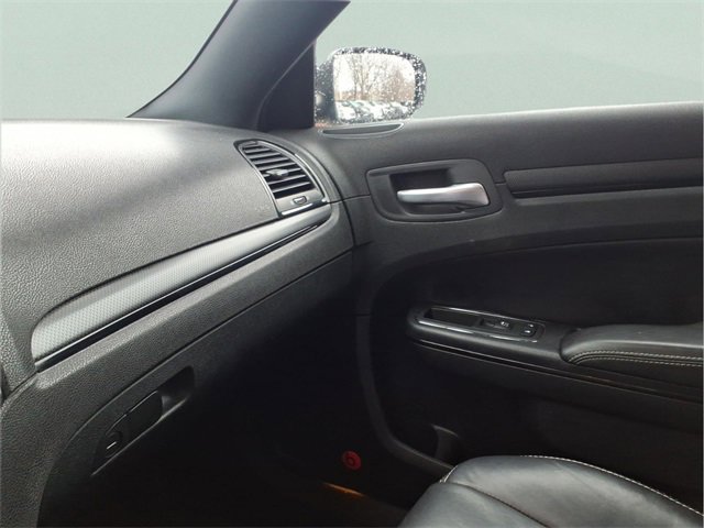 Used 2016 Chrysler 300 S image 20