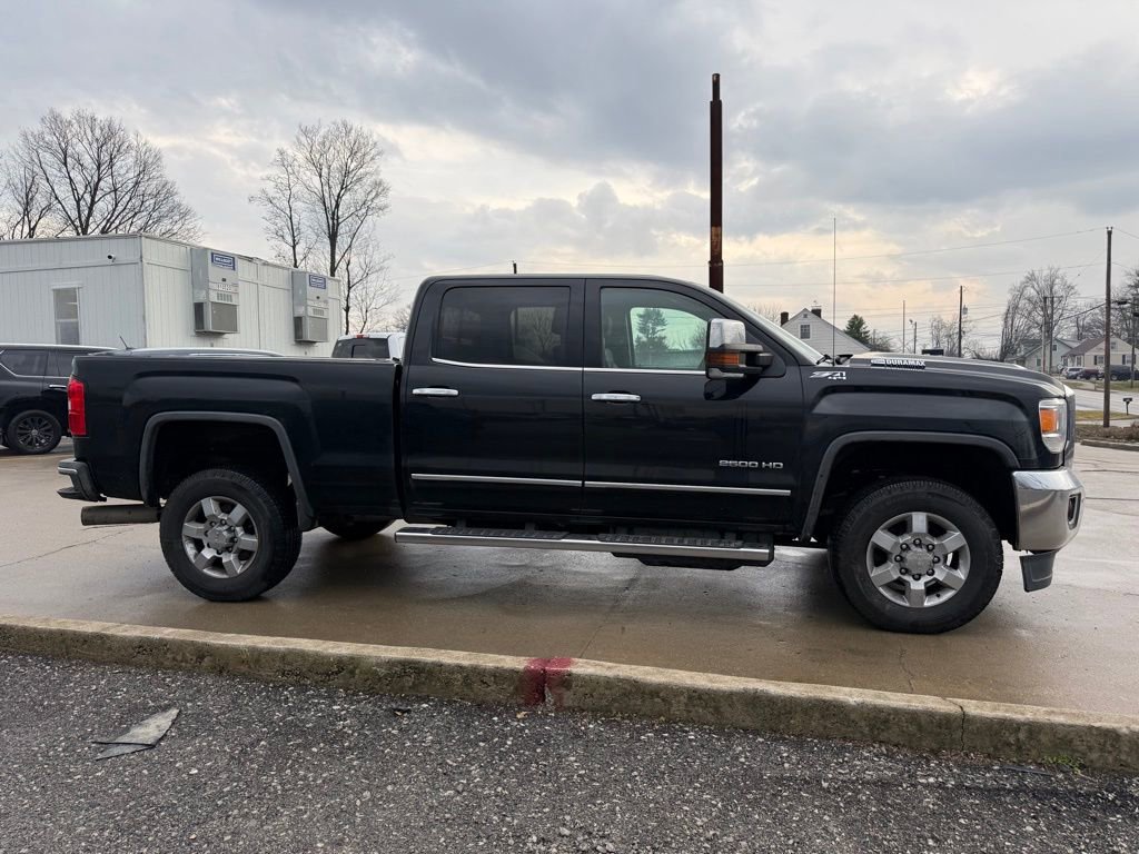 Used 2017 GMC Sierra 2500 SLT w/ Duramax Plus Package image 5