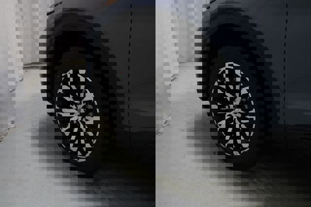 New 2026 Ford Explorer ST-Line image 30