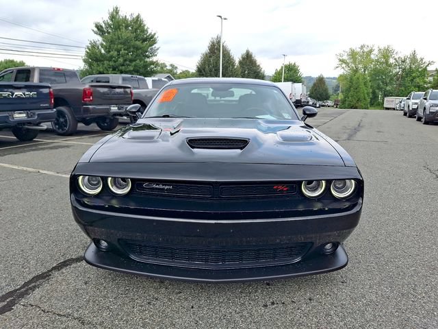Certified 2022 Dodge Challenger R/T Scat Pack w/ Plus Package RWD image 2
