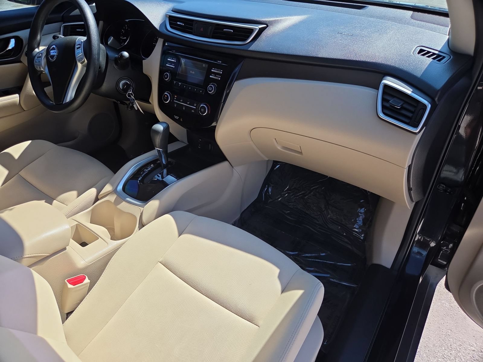 Used 2016 Nissan Rogue S FWD image 28