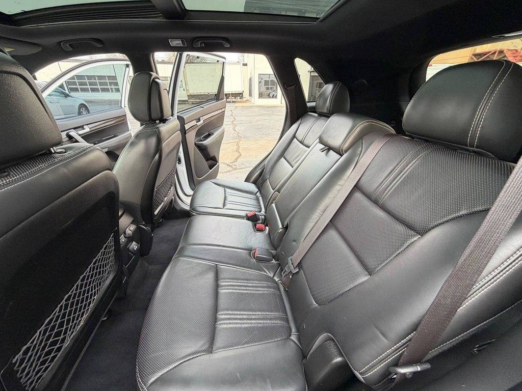 Used 2014 Kia Sorento SX FWD image 13