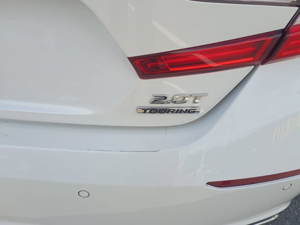 Used 2019 Honda Accord Touring image 8