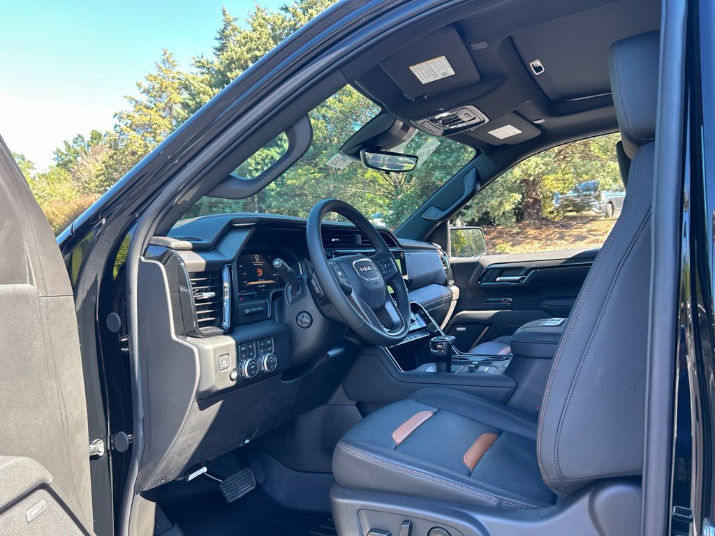 New 2026 GMC Sierra 1500 AT4 w/ Technology Package AWD/4WD image 61