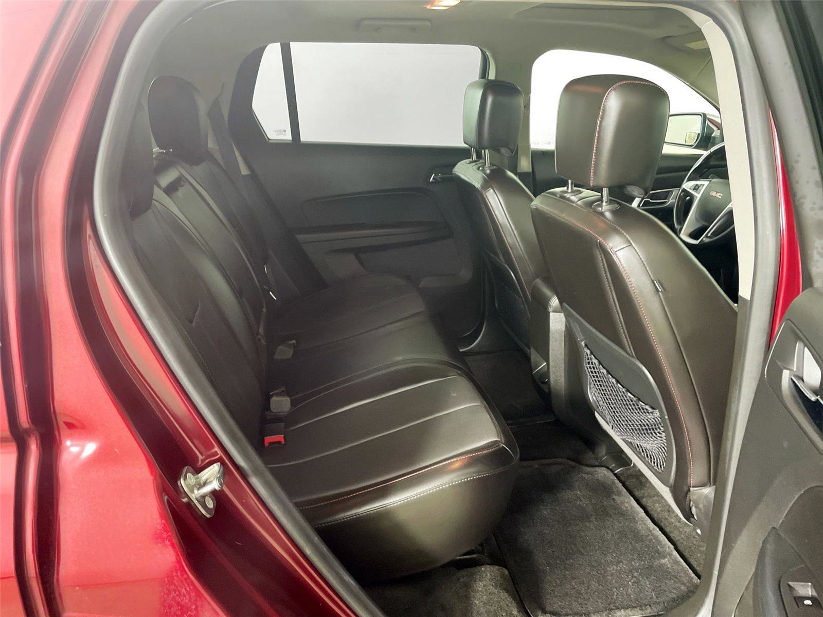 Used 2016 GMC Terrain SLT w/ Open Road Package image 28